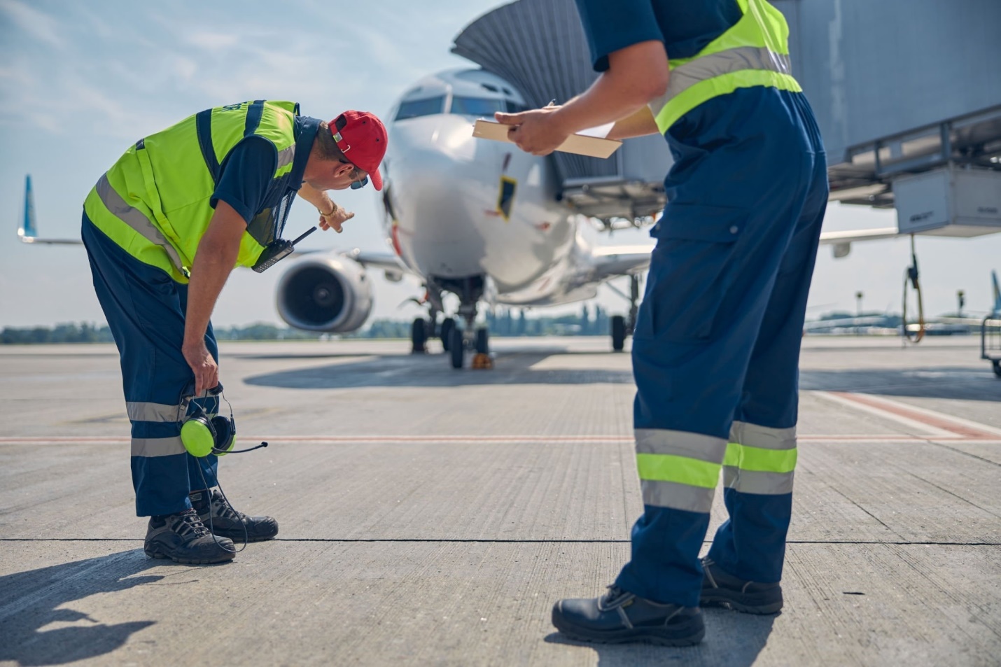 Aircraft line maintenance services